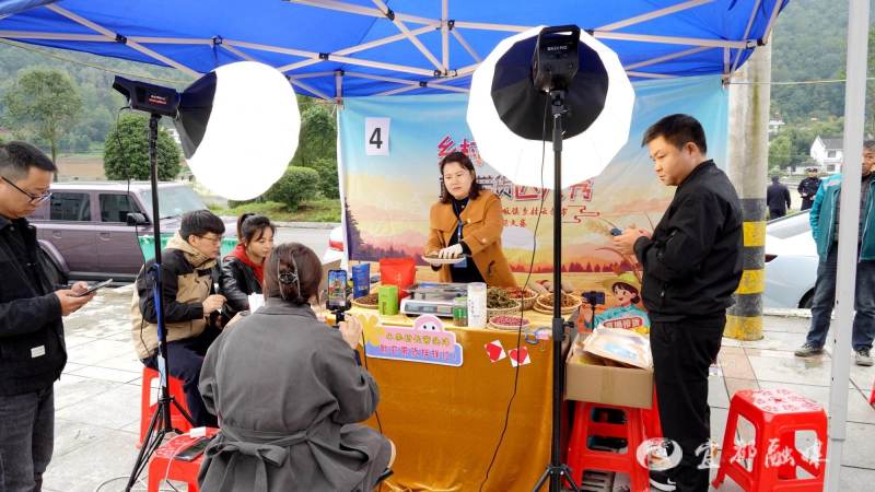 皇马防守反击客场小胜马竞