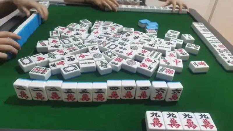 S16参赛战队名单怎么查？先分清公告名单与首发名单